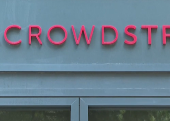 Światowy kryzys sieci komputerowych zakończony.