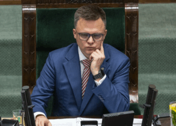 Interia.pl : Przesłuchanie ws. “zamachu stanu”. Hołownia nie stawił się w prokuraturze