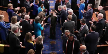 wp.pl ; Niezwykłe przywitanie w Kongresie. Zełenski dostał owacje na stojąco