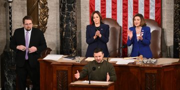 Newsweek.pl ; Prezydent Zełeński w Waszyngtonie.